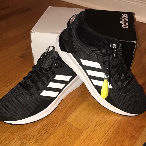 Adidas QUESTAR RIDE men's size 10.5 Adidas QUESTAR RIDE men's size 10.5